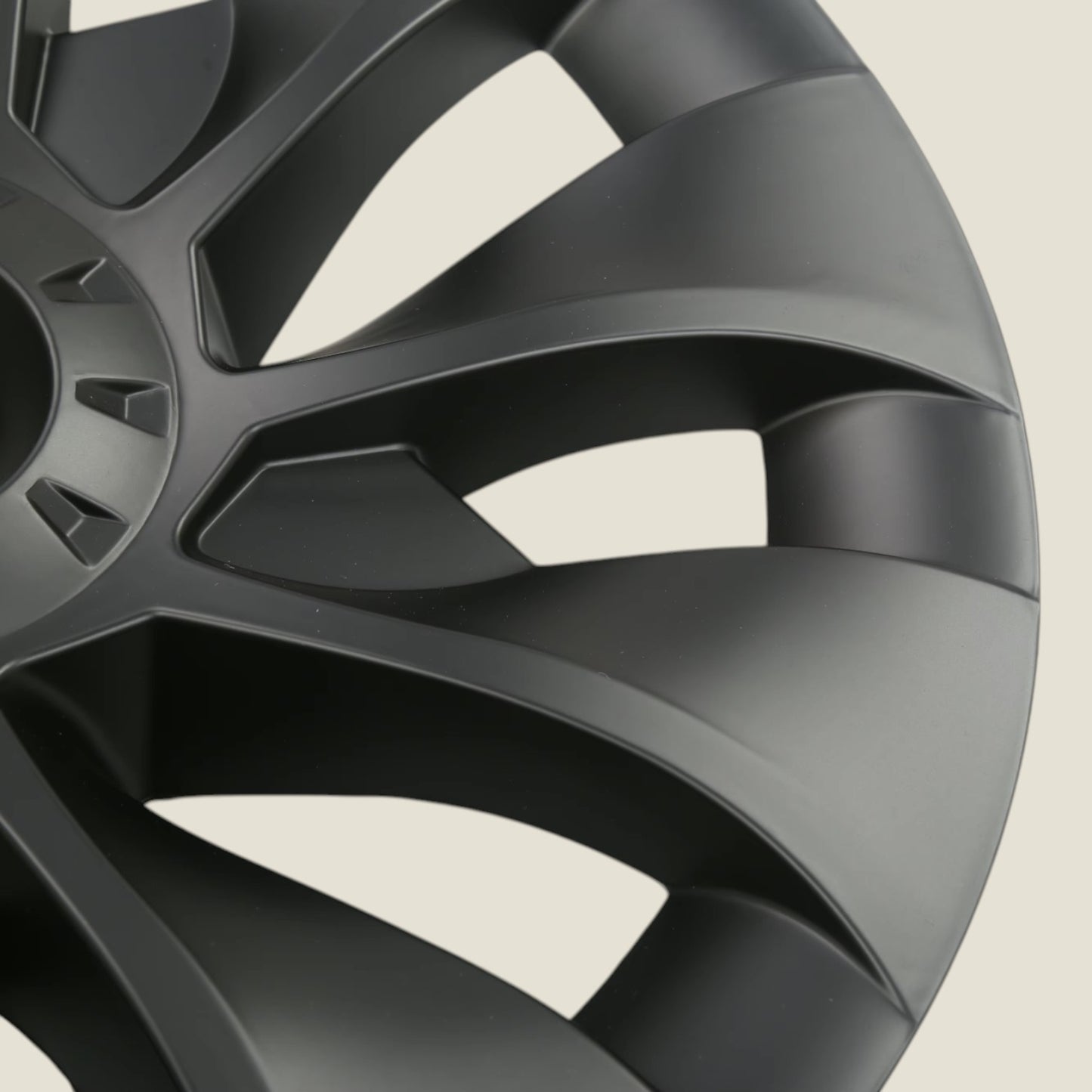 Model 3 Dynamic Edge Wheel Covers – 18-Inch Full Rim Protection Set (2017–2023)