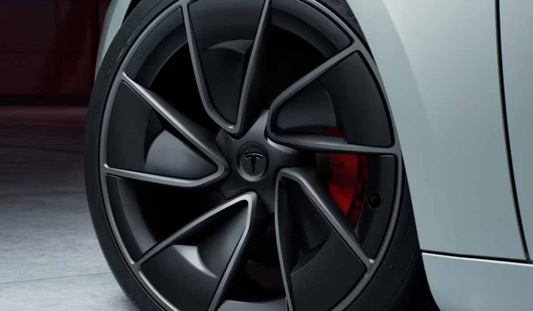 Summer or All-Season Tires for Tesla Model 3 Performance in Canada? A Spring 2026 Guide