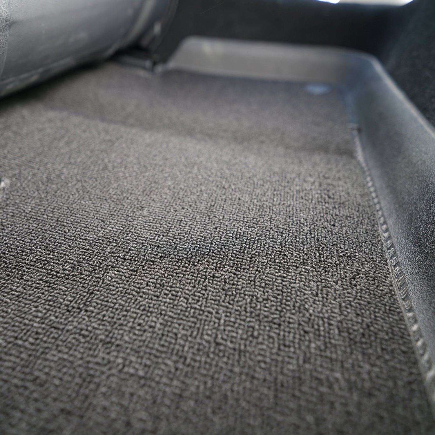 Model 3/Y Double-Layer All-Weather Floor Mats – Soft Blanket Surface & Waterproof Base (2017–2025)